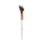 Topface Pro Blush Brush | فرش الوجه توب فيس Pro Blush Brush
